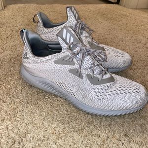 Adidas AlphaBounce
